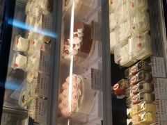 -红宝石·鲜奶小方·海派西点房(浦三店)