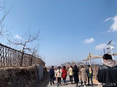 -梁家河村红色旅游区