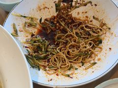 -严记小天府酸菜鱼(西四路店)