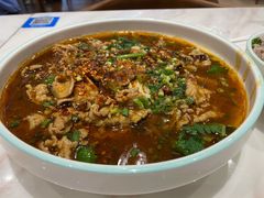 -犇逸·乐山跷脚牛肉·四川现炒(览海店)