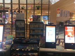 -中百仓储超市有限公司(越秀星汇维港店)