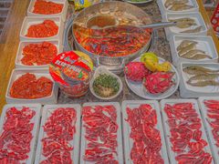 -来龍儿鲜切牛肉自助老火锅