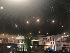 大堂-阿里家·新疆烤肉酒場 by MIG
