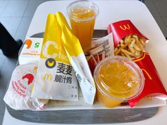 -麦当劳(百荣世贸商城店)