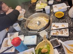 -一席地·本地鸡窝·杭帮鸡火锅(萧山银隆百货店)