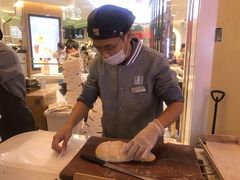 -奈雪的茶(亨特国际广场店)