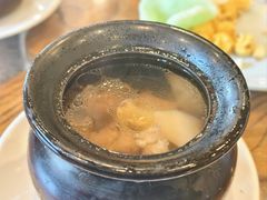 瓦罐土鸡猴头菇汤-西江美食舫·江西菜(健德桥店)