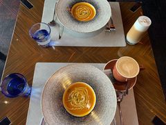 -YUE·6·西式融合餐厅(外滩六号店)