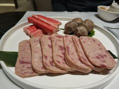 -红鼎豆捞·非遗鲍皇汤火锅(宝丰路店)