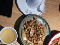 -米一仙·成都小碗菜(东万达店)