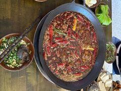 -黄潇洒老火锅(九眼桥宏济巷店)