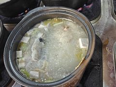 -土砂锅生态山庄·非遗砂锅雅鱼