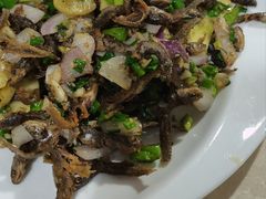 -领鲜土菜馆