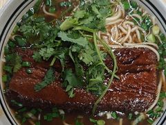 -小马牛肉面·牛骨熬制(南京博物院店)