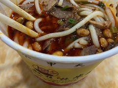-覃肥叔桂林米粉(粮道街店)
