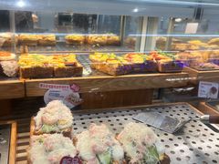 -红星前进面包牛奶公司(君太店)