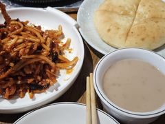 -蒙亨·手把肉·蒙古包文化主题餐厅(天恒广场店)