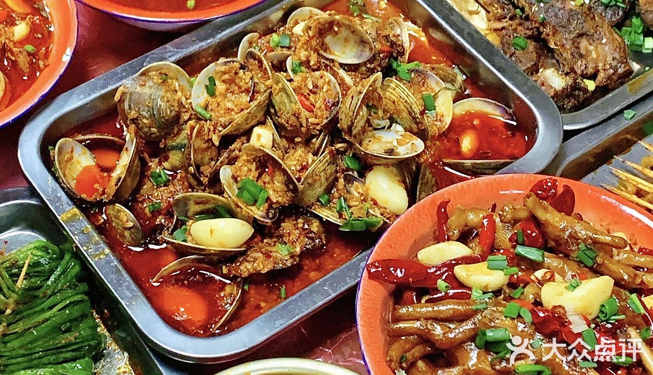 南昌本地人推荐的深夜食堂！汽锅鸡焖面好绝