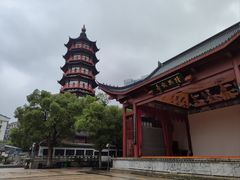 -绳金塔