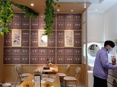 -必胜客(WOW昙华林店)