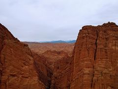 -天山神秘大峡谷