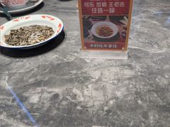 -黄弟大排档·湖南菜·小龙虾·小海鲜(凯旋北路店)