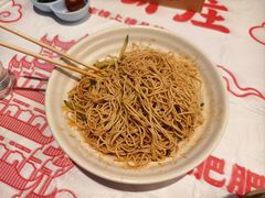 -肥肥虾庄·金牌油焖大虾(汉街SKP店)