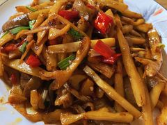 -牛八宝桂林米粉(八里庄店)