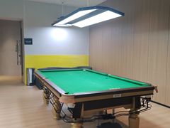 -涨巢·潮玩水疗局