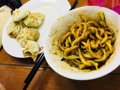 -陈寔包子王·卤煮小肠·京味小吃(龙潭店)