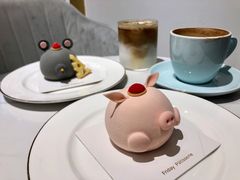 -Fridi Patisserie Cafe