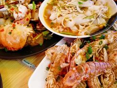 -东郊椰林平价海鲜舫(大东海店)