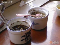 两个小料的罐子-金明姬和众烧烤店(东铁营店)