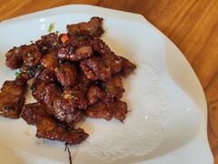 -侬佳蒸菜馆(听潮店)