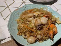 目鱼炒面-十面欢腾·海鲜面·台式Bistro(长乐路店)