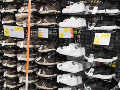 -迪卡侬(西三旗店)