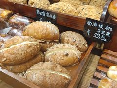 -小飞象面包公社(珠江路金鹰店)
