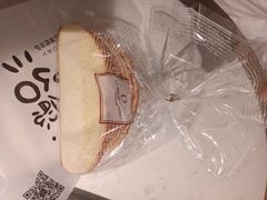 -顶东面包花园·生日蛋糕(世博店)