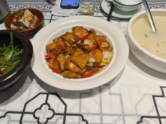 -客家大院·非遗赣南客家菜(郁孤台店)