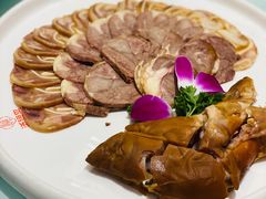 -添福来墨鱼饺子 · 海鲜东北菜(泡崖店)
