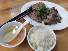 -乌文新澄海卤鹅店