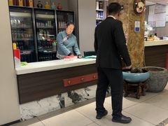 -吴记酱骨炖菜馆(康安路店)