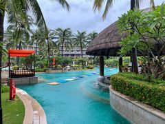 -水桶王国主题餐厅·聚会·生日派对·亲子活动·家庭套餐(亚龙湾希尔顿店)