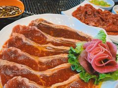 -老熟人烤肉城(马家堡店)