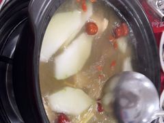 -花苑美食横琴生蚝火锅(拱北粤华路店)