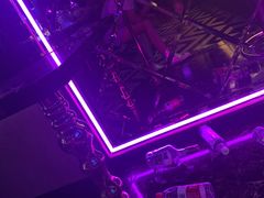 -温莎KTV(珠江路店)