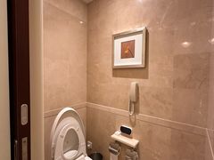 -广州富力丽思卡尔顿酒店