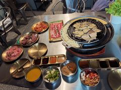 -胡悦里韩式烤肉(芝罘万达广场店)