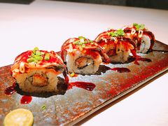 -余欢领鲜火锅(新街口店)