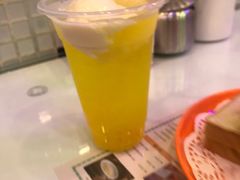 澳门第一菠萝冰-澳门陈光记烧味饭店(郎家园店)